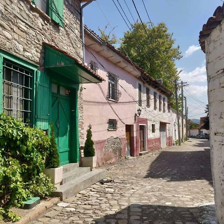 Private Apartment Elbasan Historic Center Exterior foto
